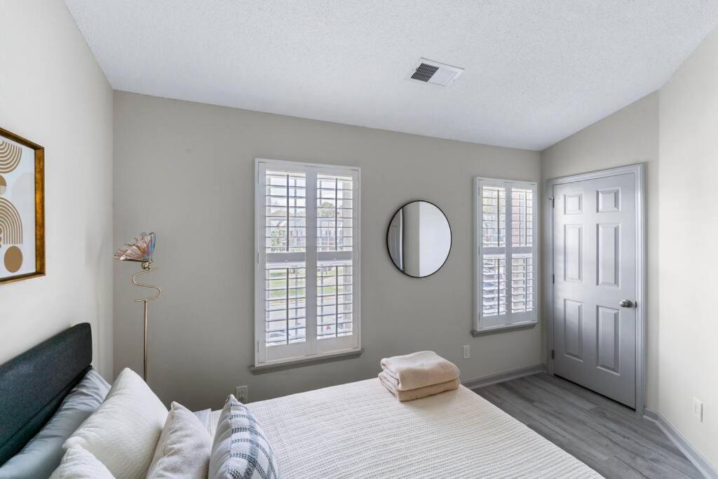 Holiday home Golf Oasis Modern Townhome!